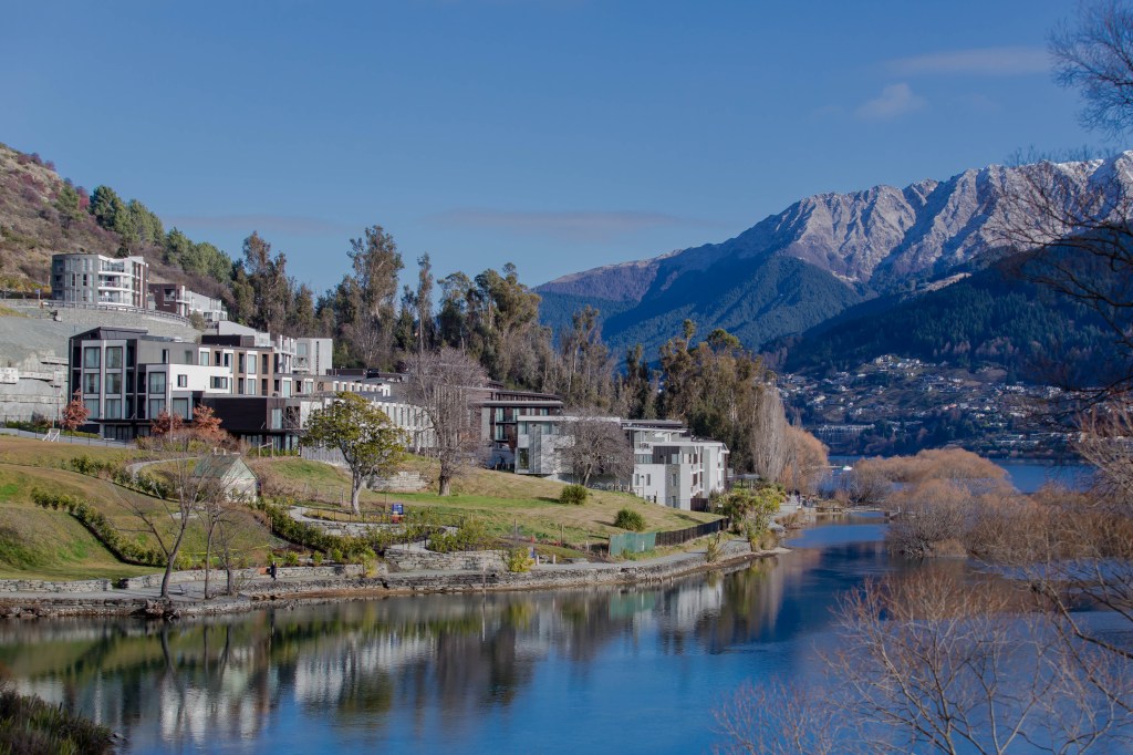 Hilton Queenstown Resort &amp; Spa