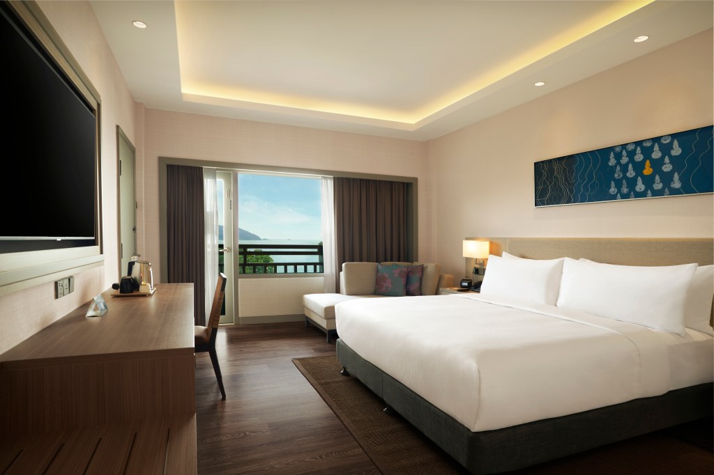 hotel DoubleTree by Hilton Damai Laut Resort - King One Bedroom Suite Sea View w balcony