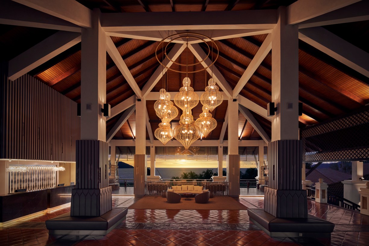 hotel DoubleTree by Hilton Damai Laut Resort - Lobby