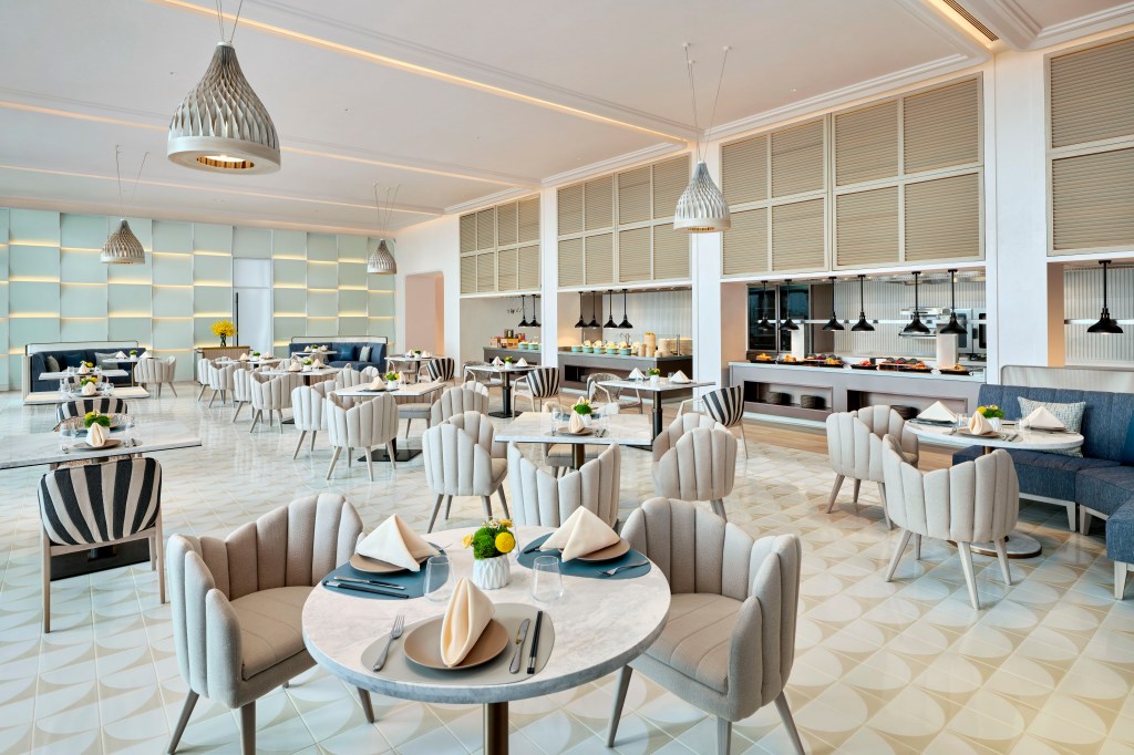 The Mermoon Resort Hainan Tufu Bay, Tapestry Collection by Hilton - All-day dining restaurant Fu Bay