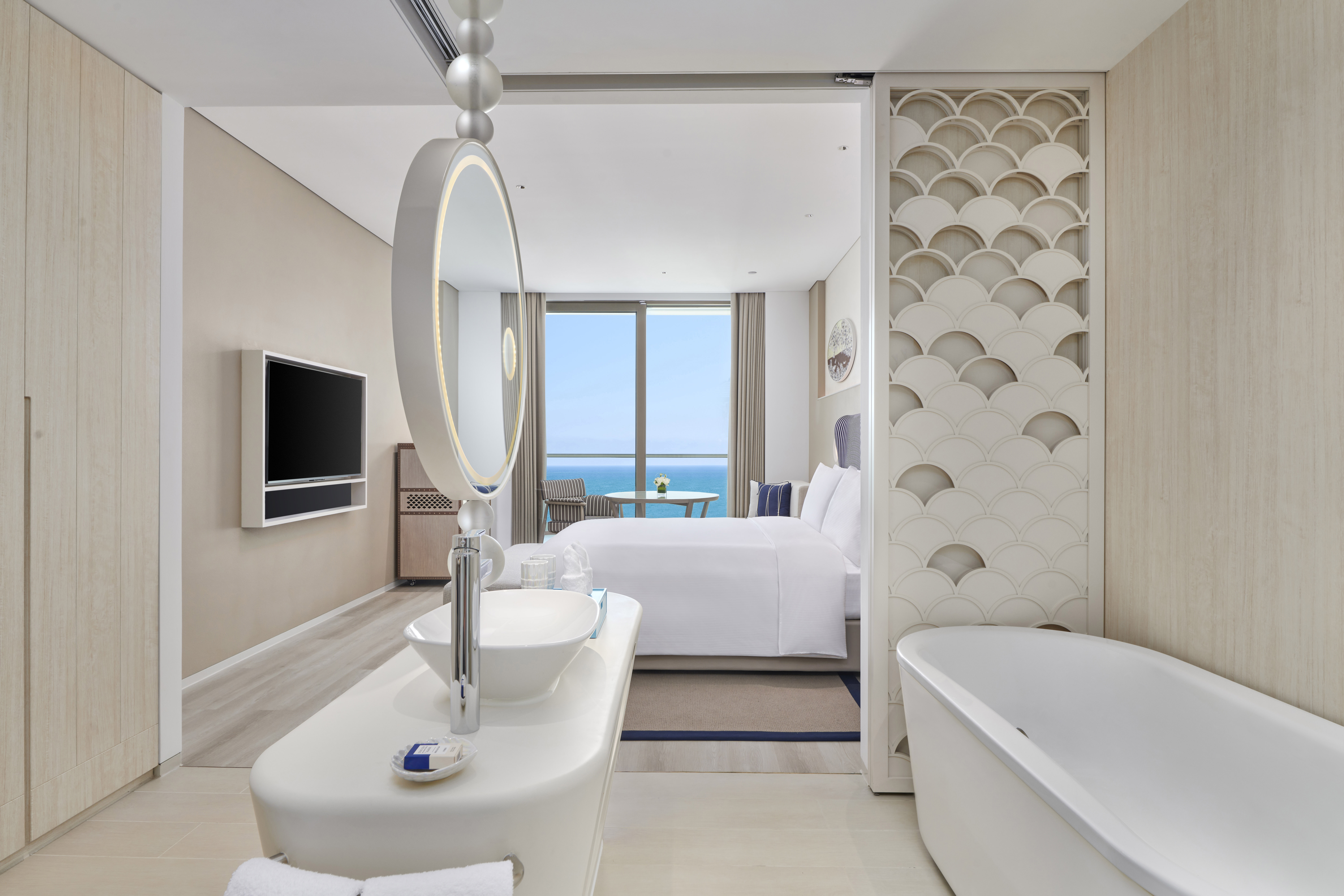 The Mermoon Resort Hainan Tufu Bay, Tapestry Collection by Hilton - King Premium Room Ocean View - 02