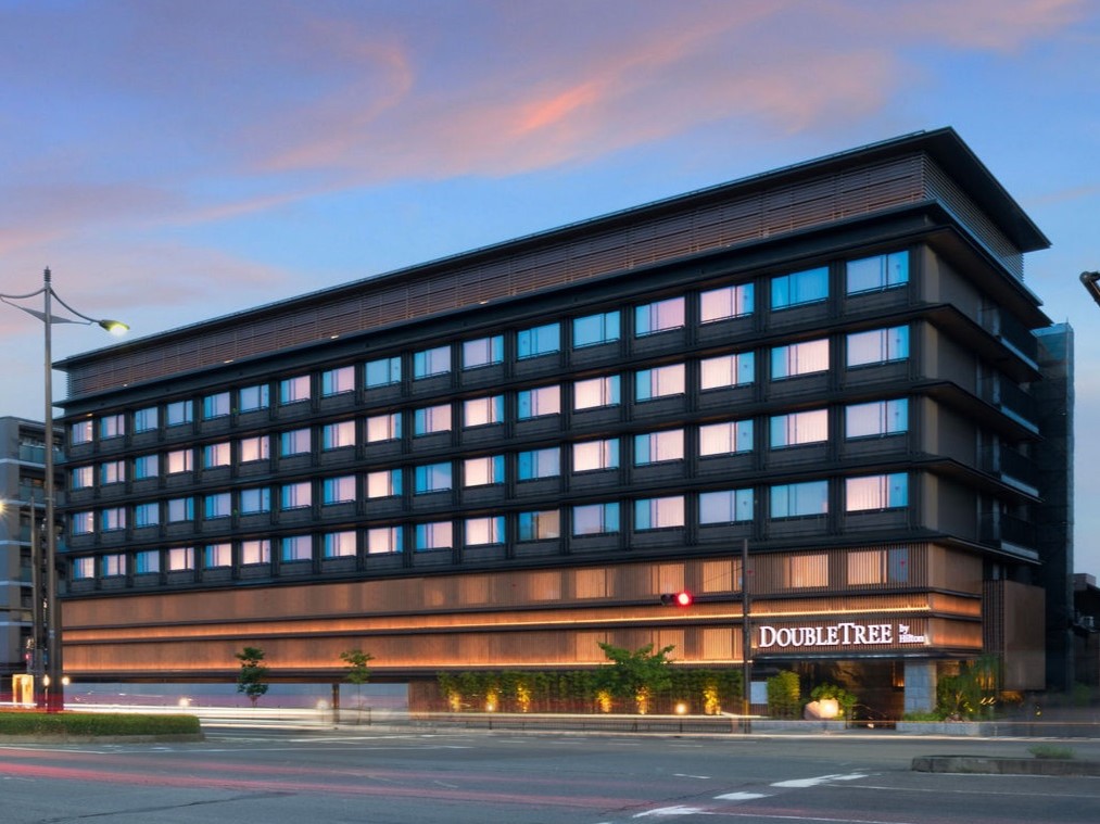 DoubleTree by Hilton Kyoto Higashiyama - Exterior at Dusk