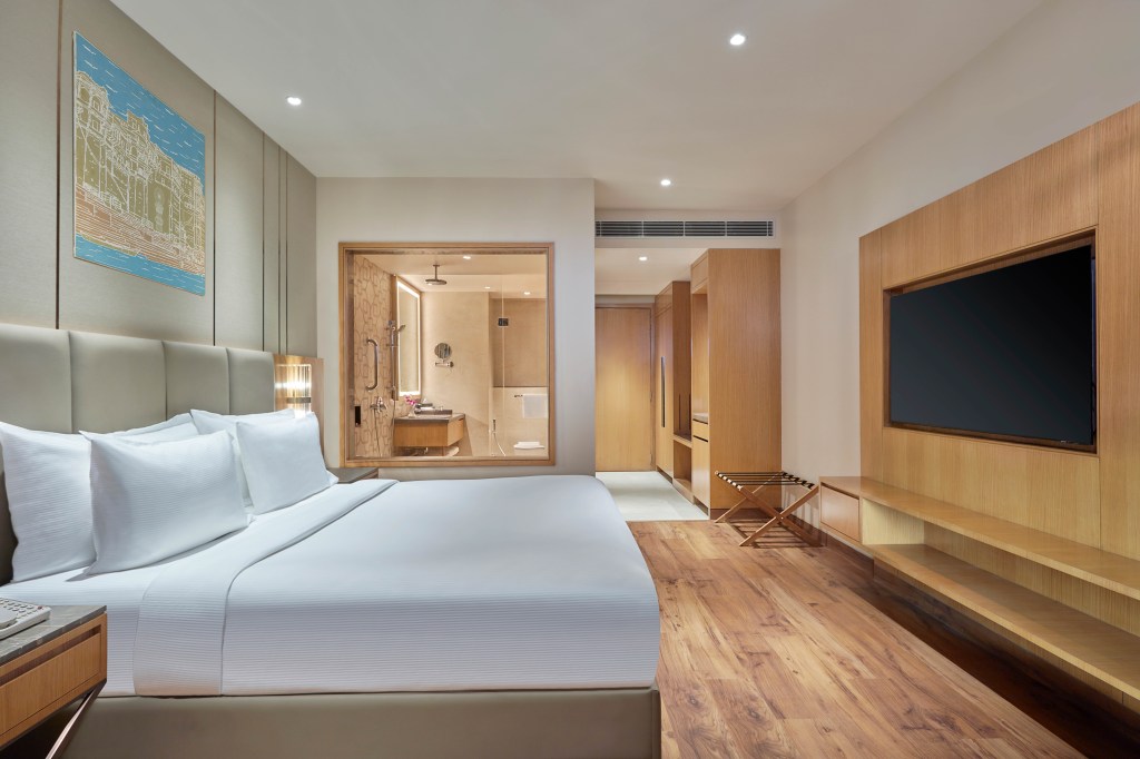 DoubleTree by Hilton Varanasi - Premium Room