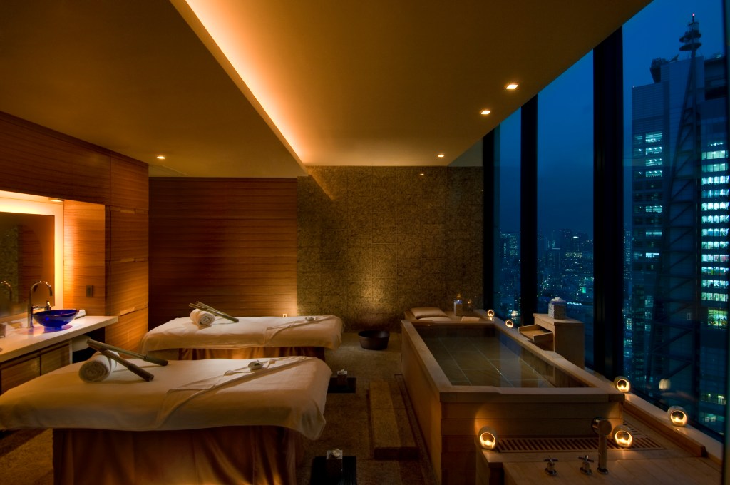 Conrad Tokyo - Massage Room