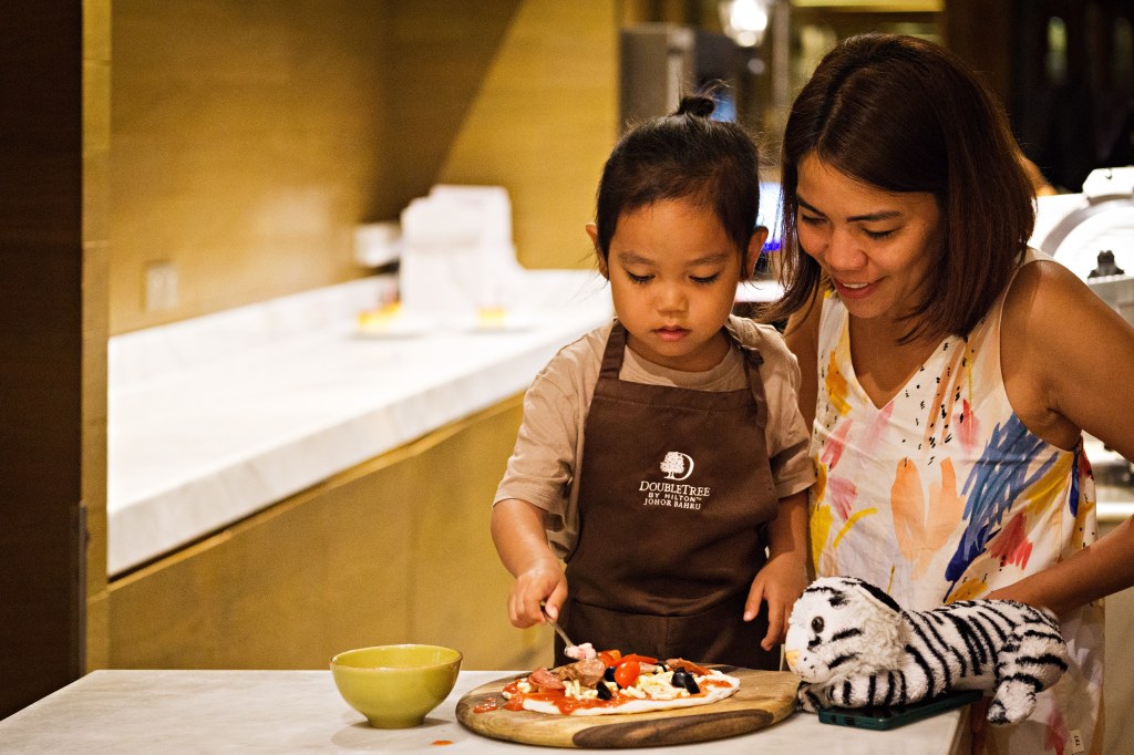 DoubleTree by Hilton Johor Bahru - Little Chefs' Pizza Workshop