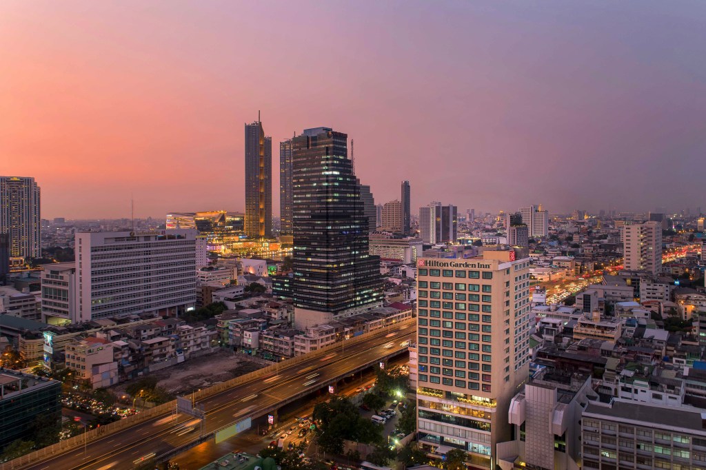 Hilton Garden Inn Bangkok Silom - Exterior