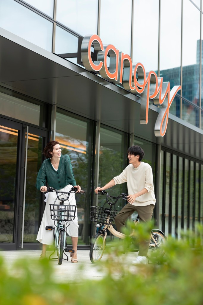 Canopy by Hilton Osaka Umeda - Canopy Bikes - with models _ キャノピーバイク - モデルあり