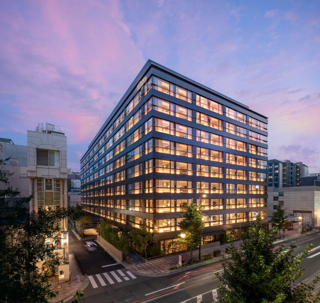 Hilton Kyoto - Exterior, Evening | 外観_夕景