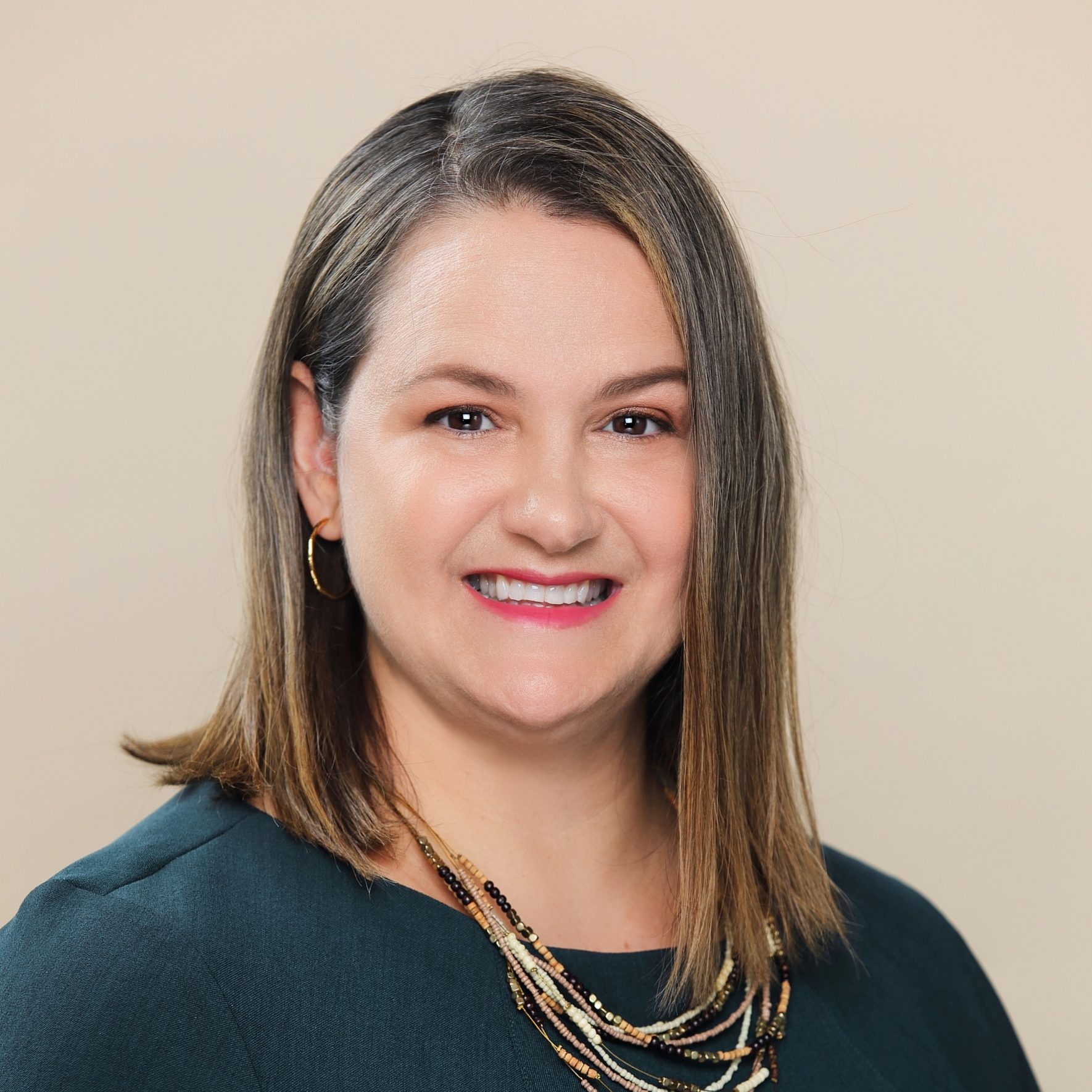 Jenny Milos Headshot