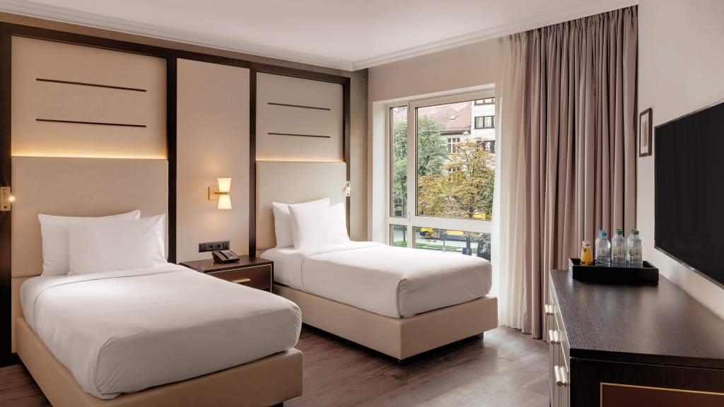 Hilton Munich City Twin Accessible Guest Room