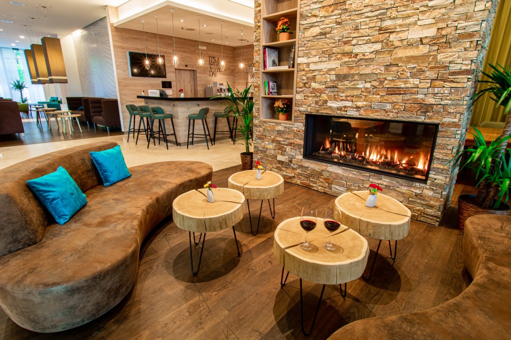 Hilton Garden Inn Davos Fireplace