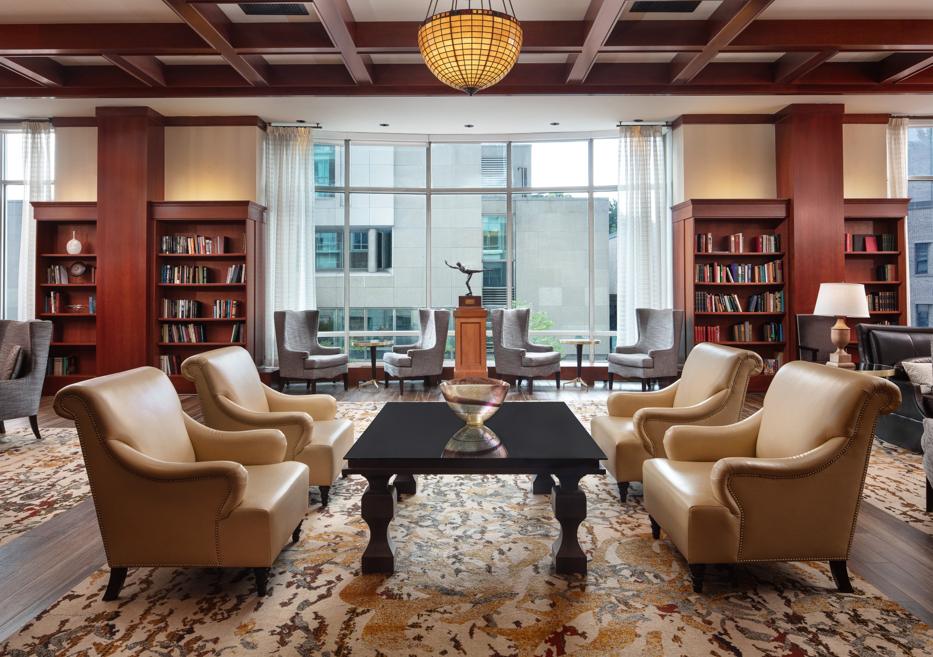 The Inn at Penn, a Hilton Hotel - Room Library