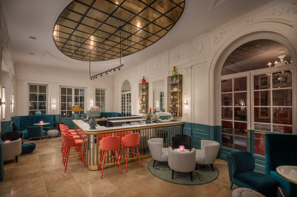 Anglo American Hotel Florence, Curio Collection by Hilton - Whisper Wine Bar