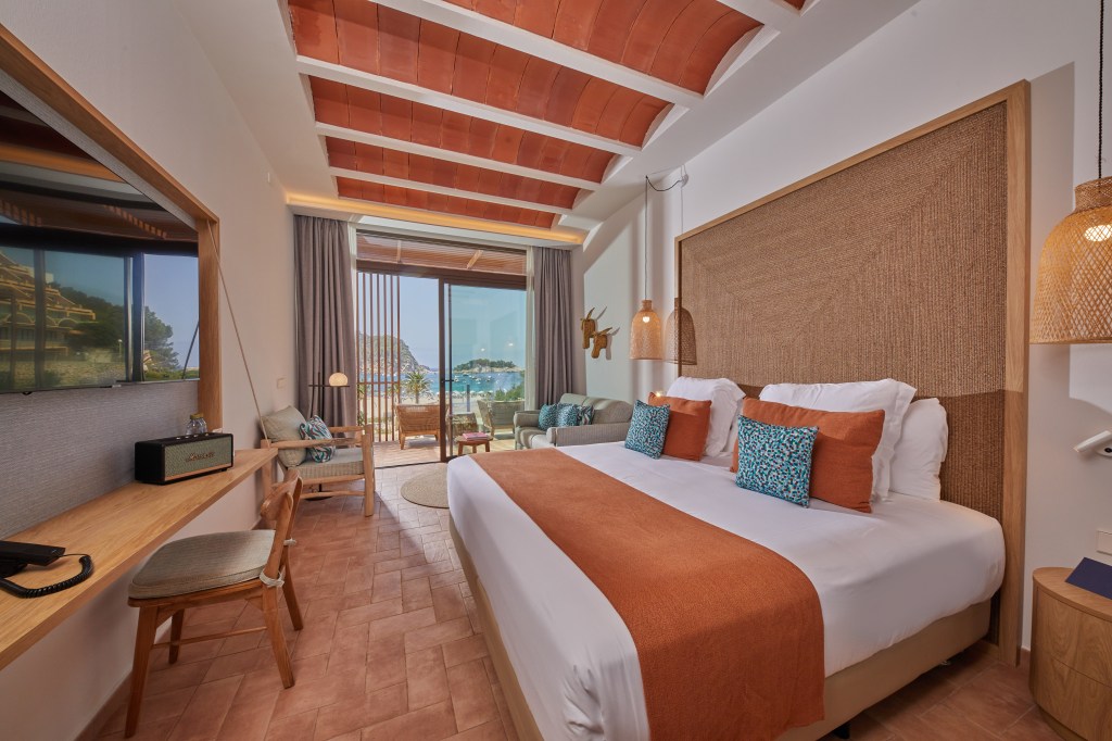 The Club Cala San Miguel Hotel Ibiza, Curio Collection by Hilton - Guest Room