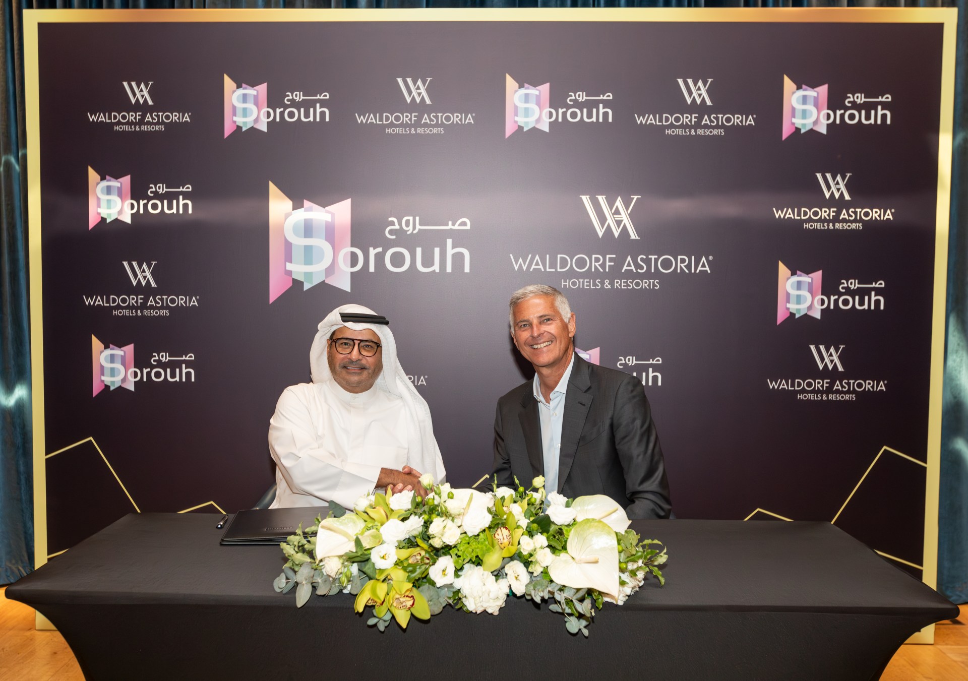 Waldorf Astoria Bahrain Bay Signing Ceremony - Mr. Mohammed Alshaya, chairman, Al Sorouh Hospitality Development Real Estate (L) and Chris Nassetta, president & CEO, Hilton (R)