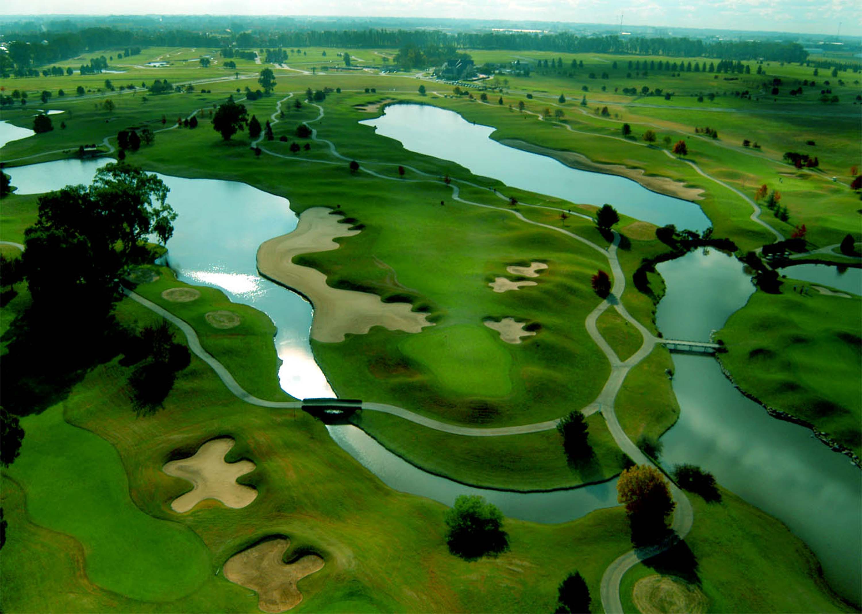 Hilton Pilar - Golf