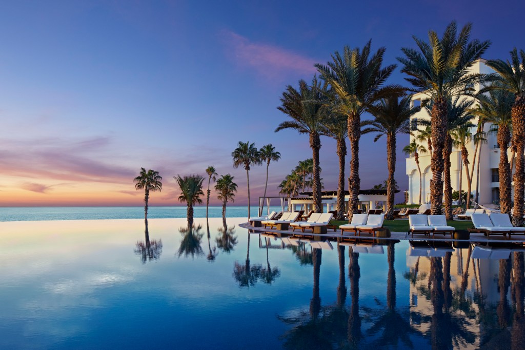 Hilton Los Cabos Beach &amp; Golf Resort - Pool