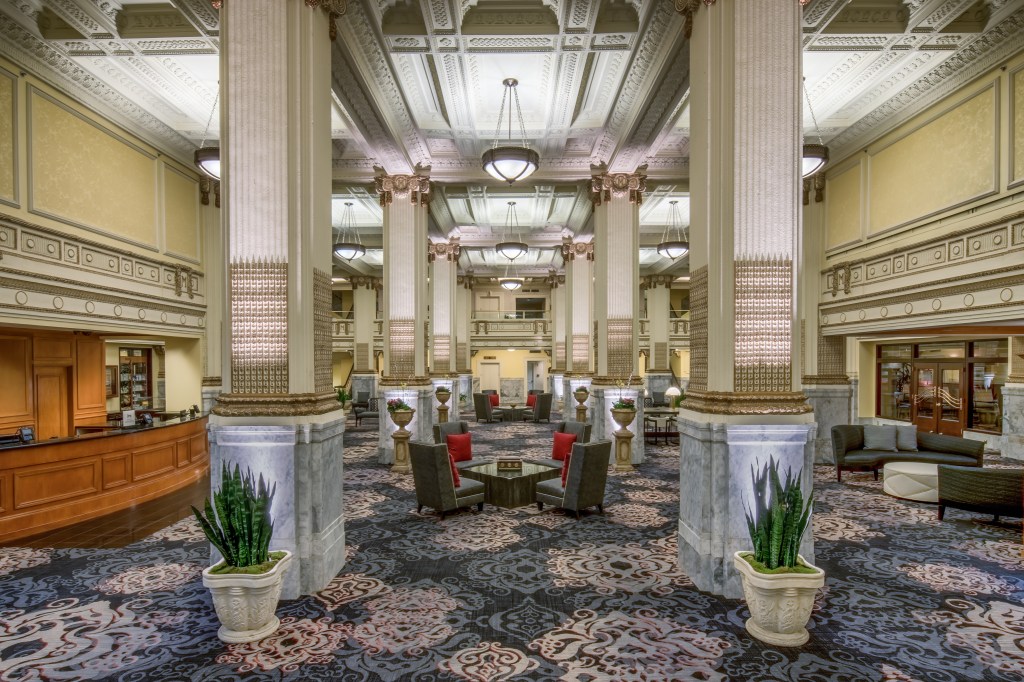 lobby Embassy Suites by Hilton Portland Downtown