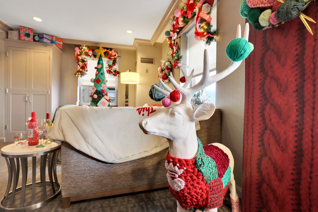 Hallmark Christmas hotel room with xmas decorations at hilton Chicago reindeer
