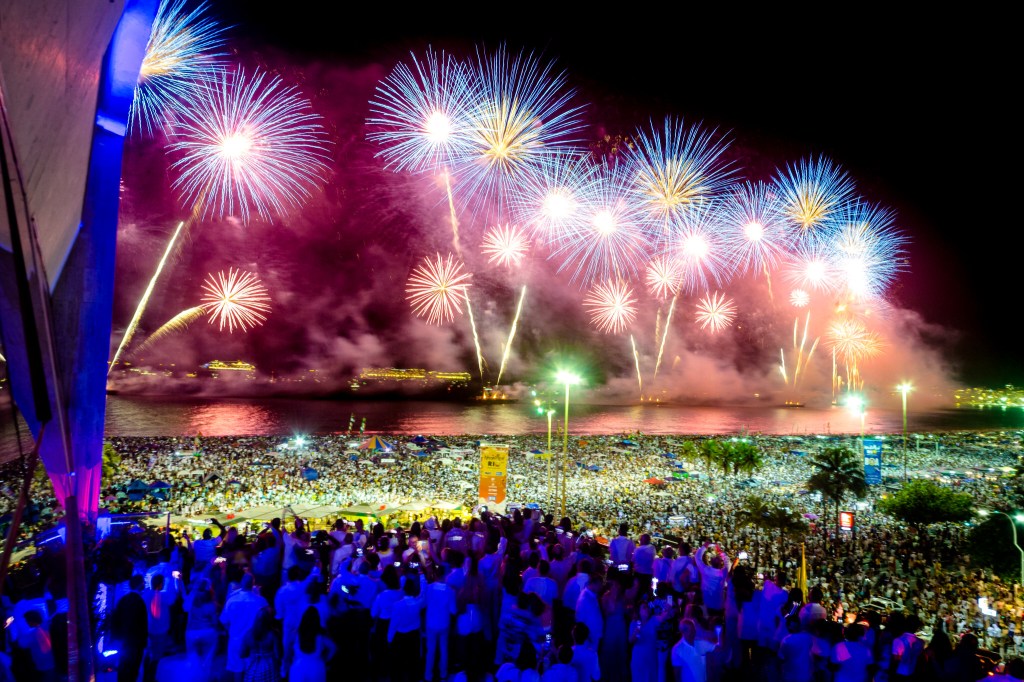 Hilton Rio De Janeiro Copacabana New Year's Eve Fireworks