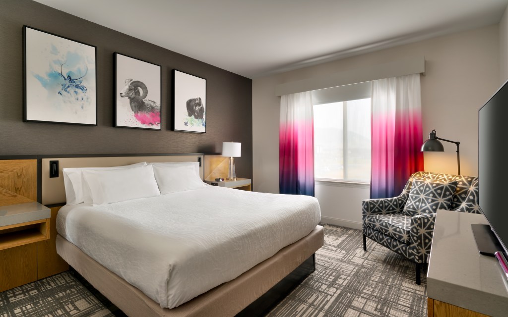 Hilton Garden Inn Bozeman - One King Bedroom Suite