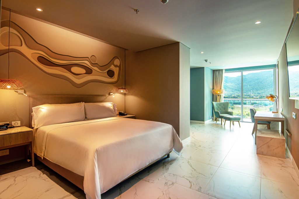 Hilton Santa Marta - Guestroom