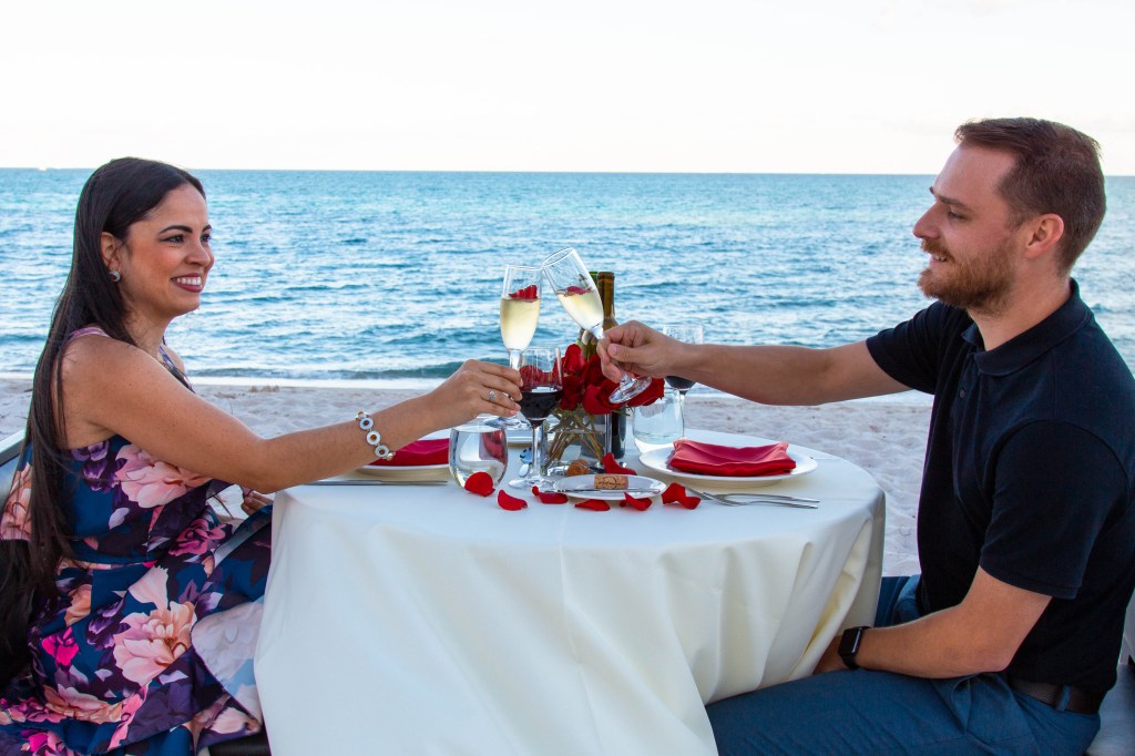 couple dining at Hilton Cabana Miami Beach Valentine's Day Deals
