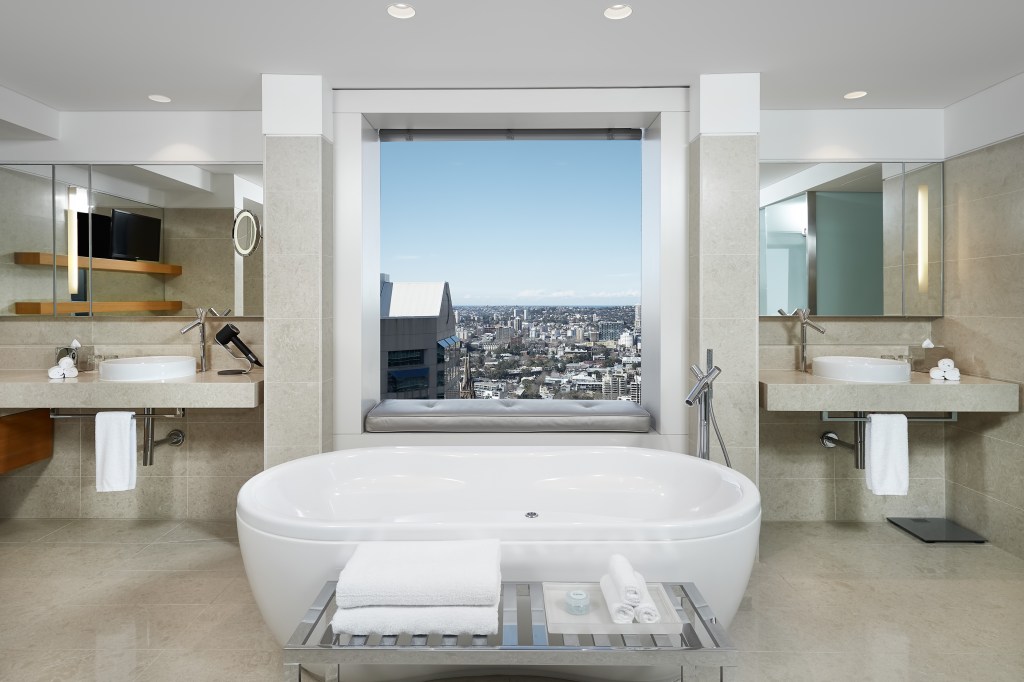 Hilton Sydney Master Suite Bathroom