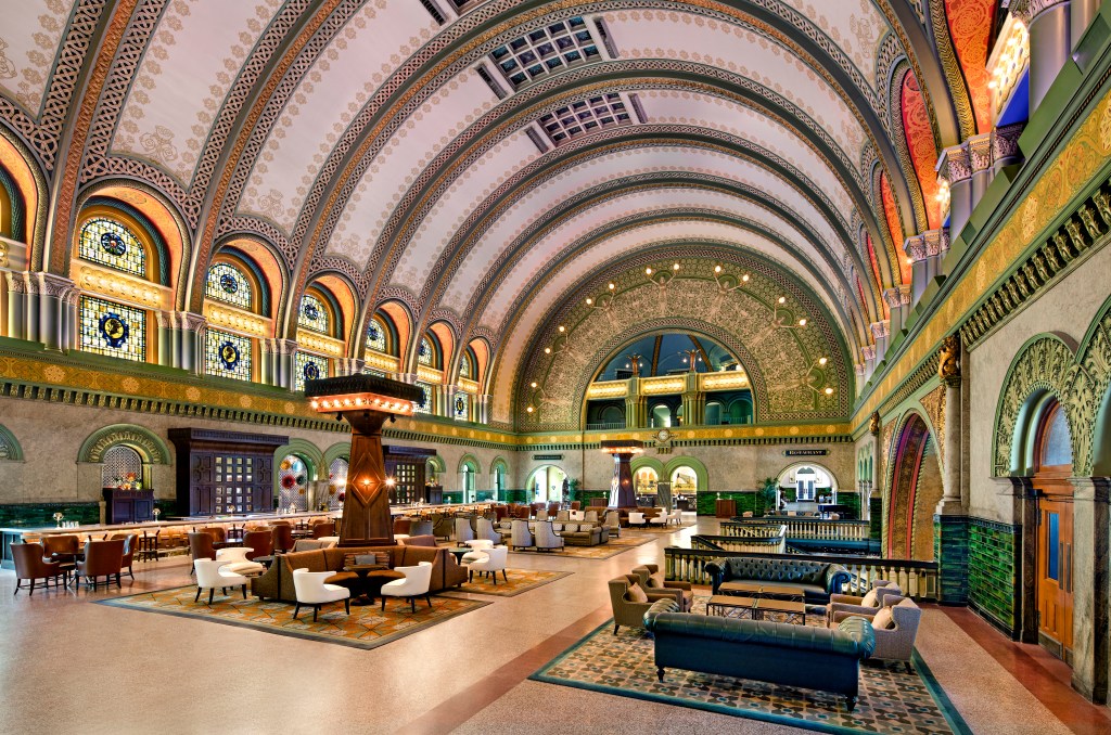 St. Louis Union Station Hotel, Curio Collection by Hilton interior