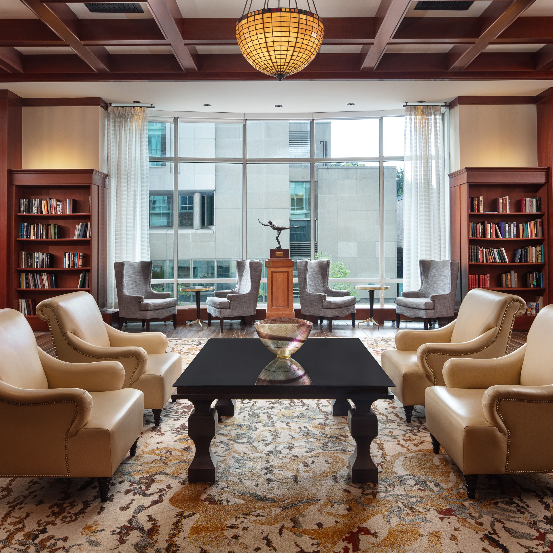 The Inn at Penn, a Hilton Hotel - Room Library