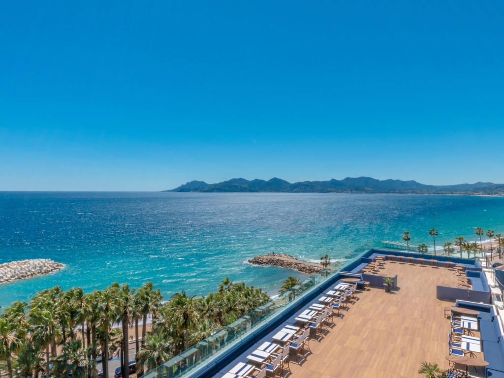 Canopy by Hilton Cannes Rooftop