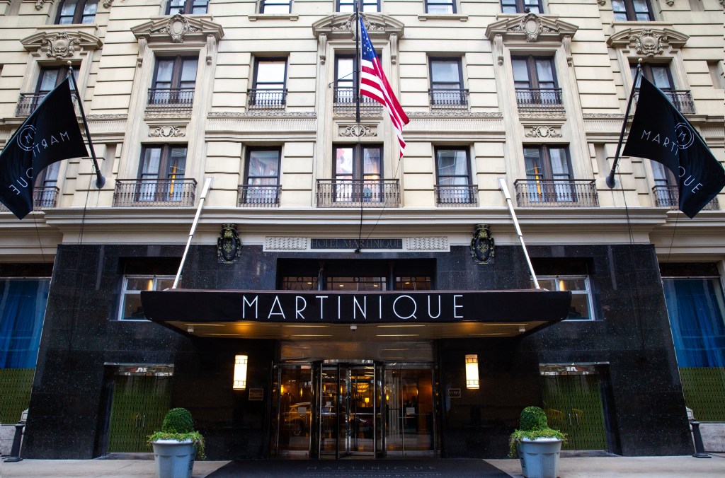 Martinica Nueva York en Broadway, Curio Collection by Hilton - Exterior