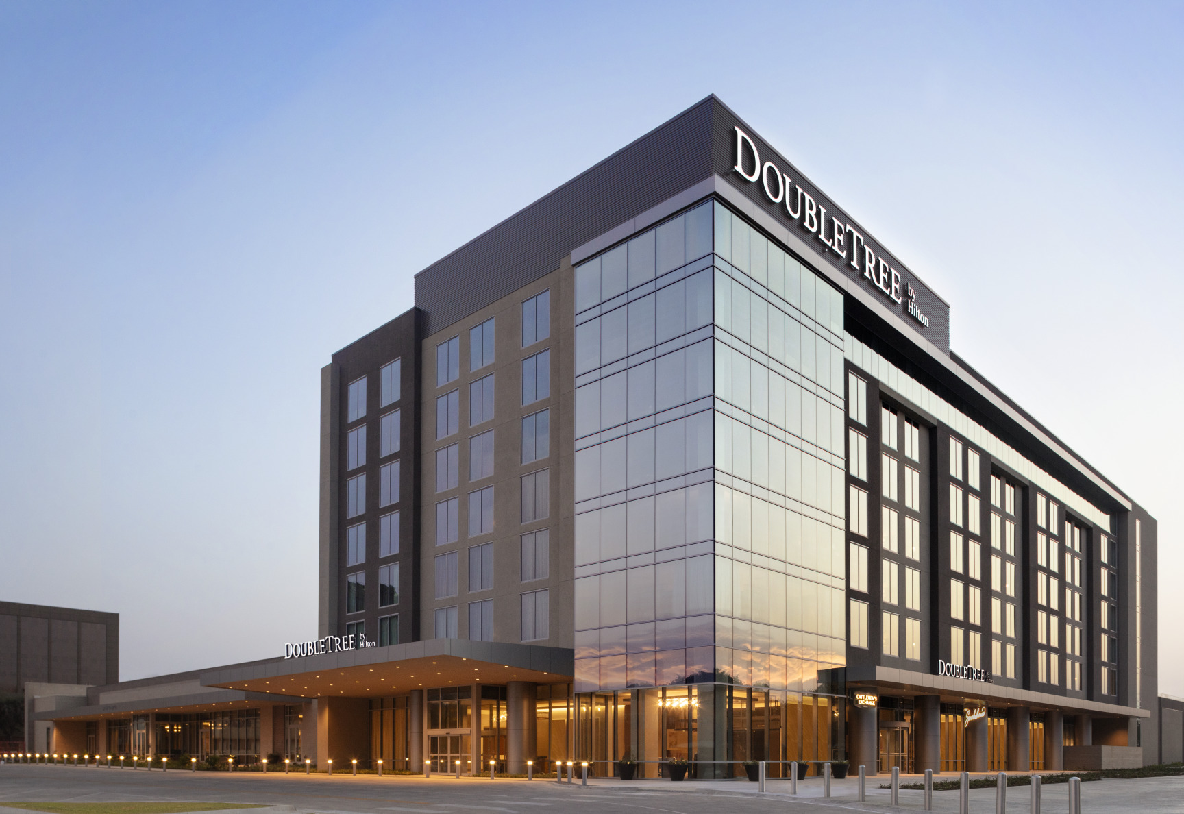 DoubleTree by Hilton Abilene Downtown Convention Center - Exterior