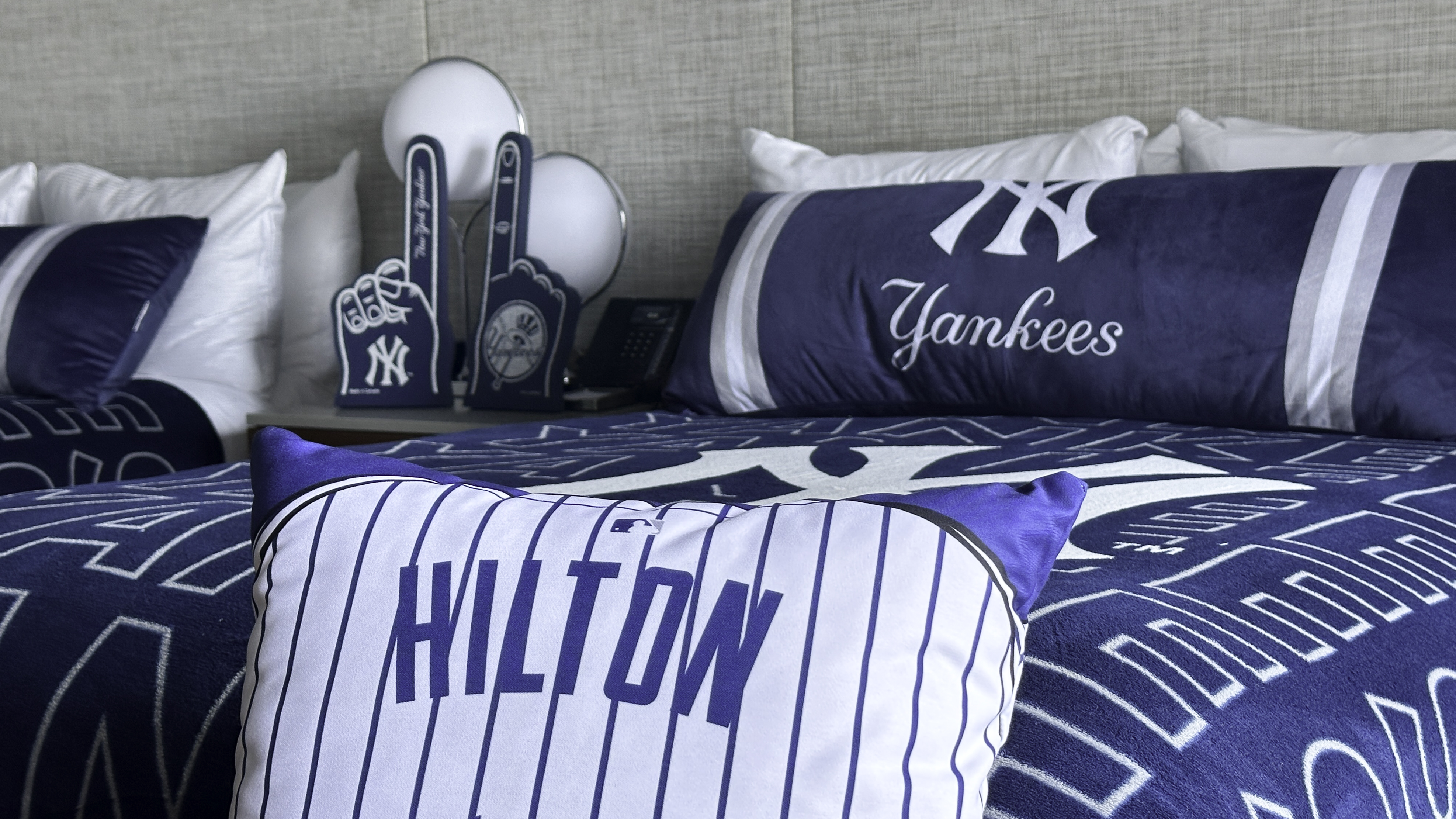 New York Yankees Twin Comforter Set