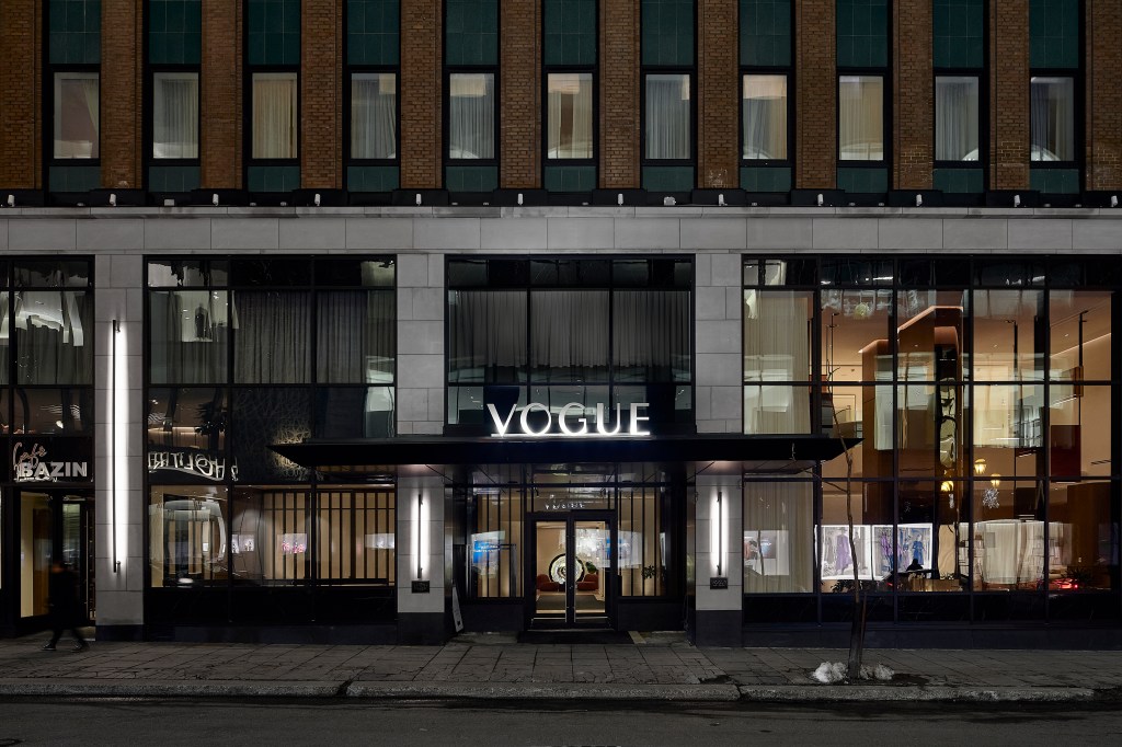 Vogue Hôtel Montréal Downtown - Entrance