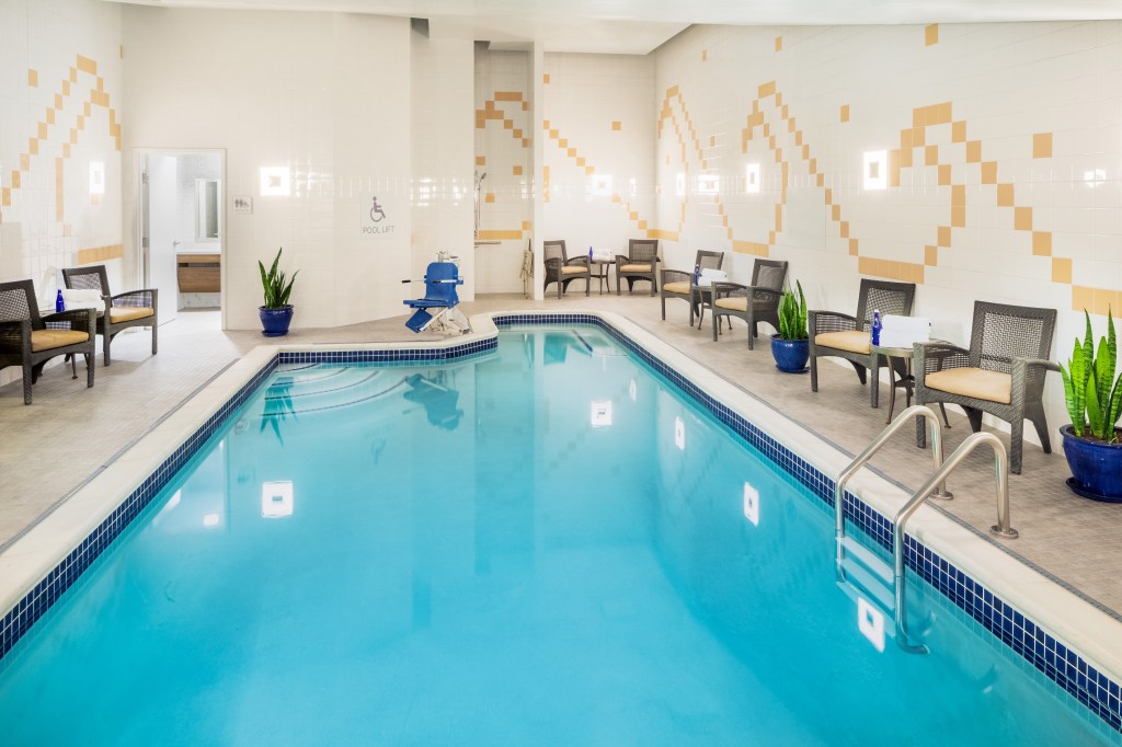 Hilton Garden Inn Washington DC Downtown - Indoor Pool