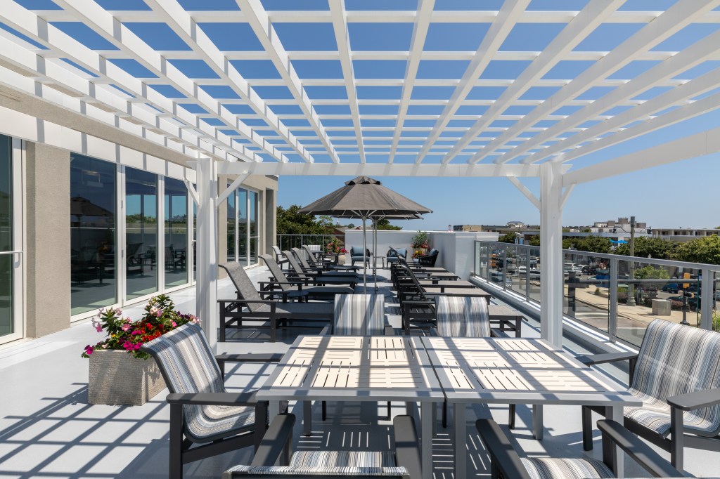 Coast Rehoboth Beach, Tapestry Collection by Hilton - Rooftop Deck