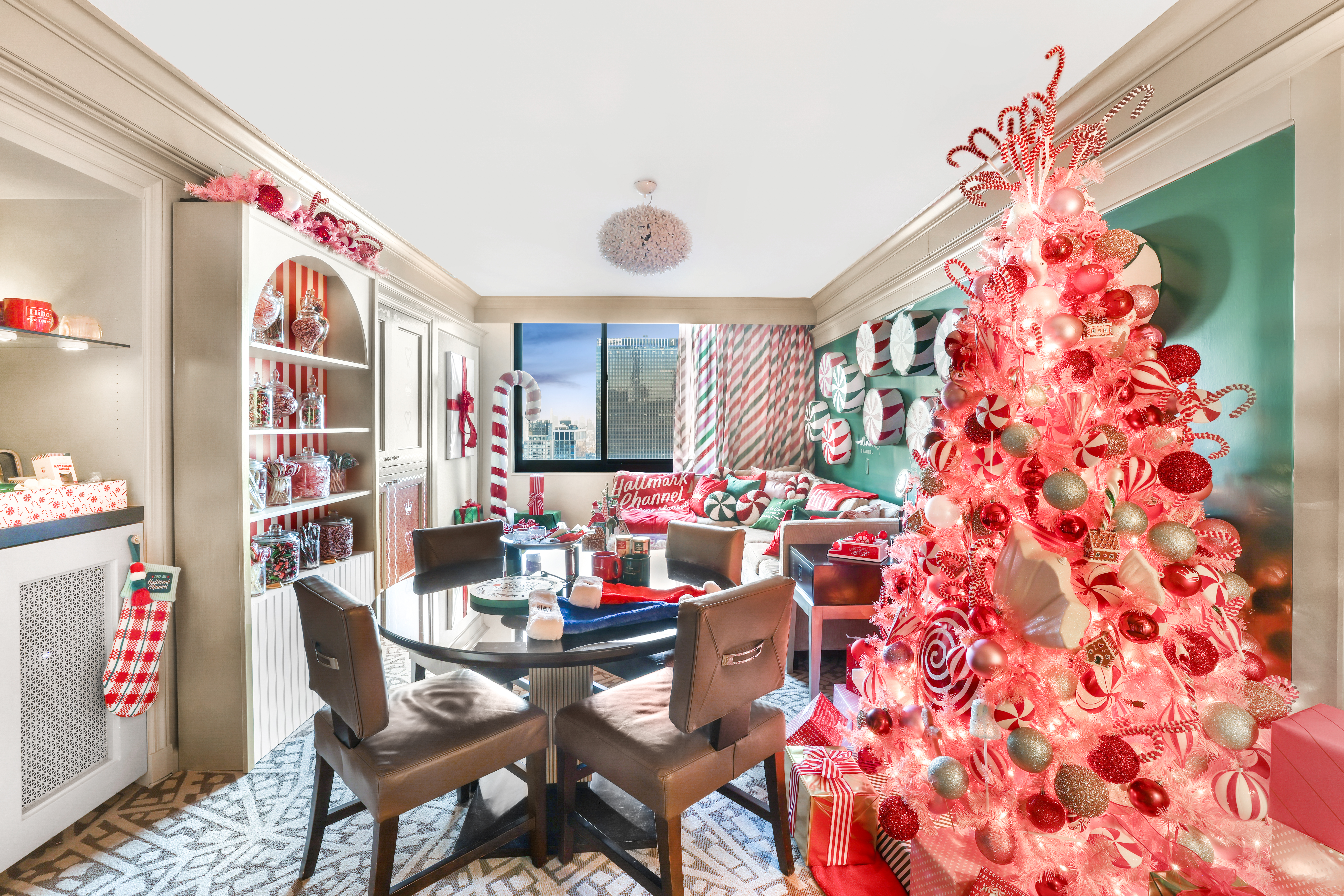 Hilton and Hallmark Channel - Hallmark’s Holiday Sweetest Suite at Hilton New York Times Square - Decor, Table and Seating