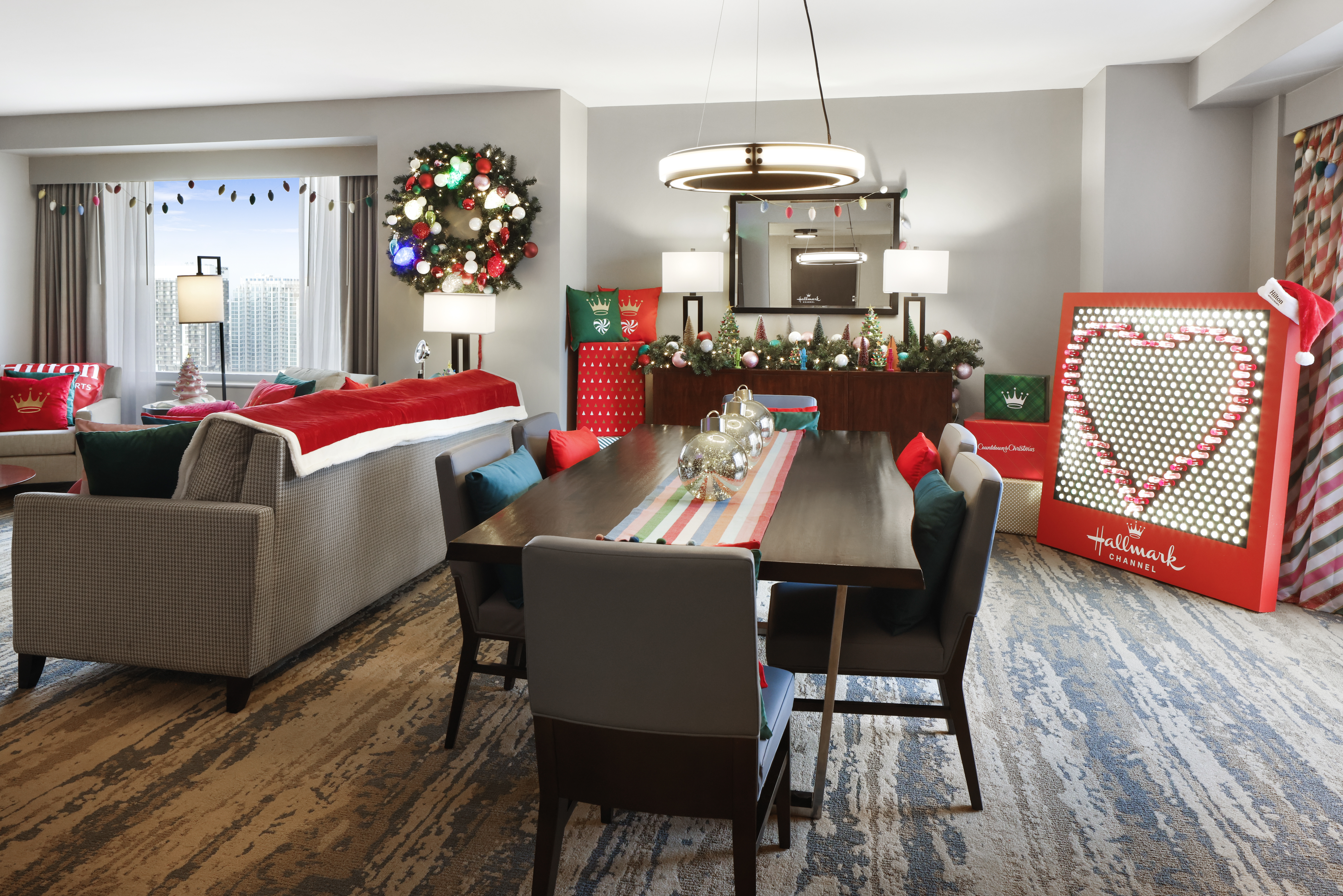 Hilton and Hallmark Channel Haul out the Holly Suite at Hilton Americas-Houston - Table and Seating