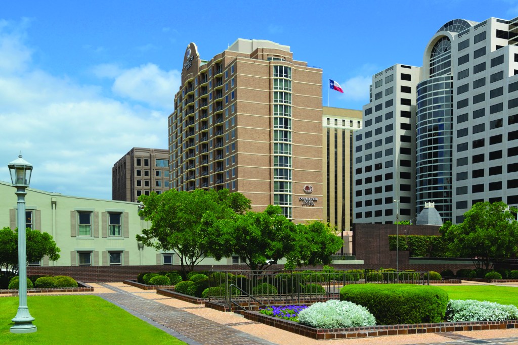 DoubleTree Suites by Hilton Hotel Austin - Exterior