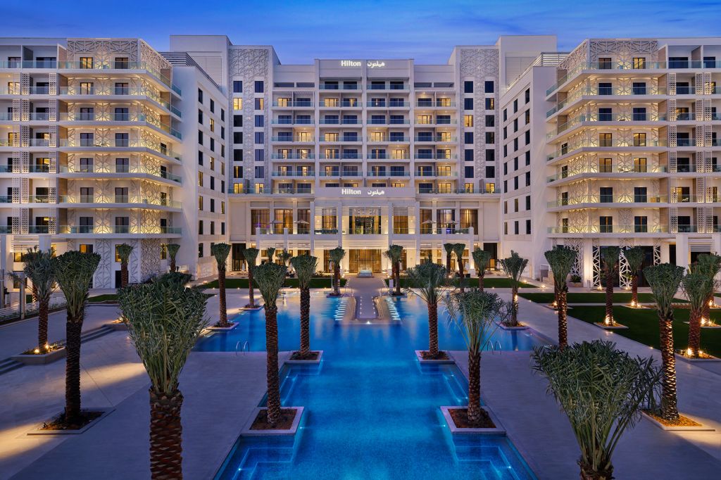 Hilton Abu Dhabi Yas Island - Exterior and Pool