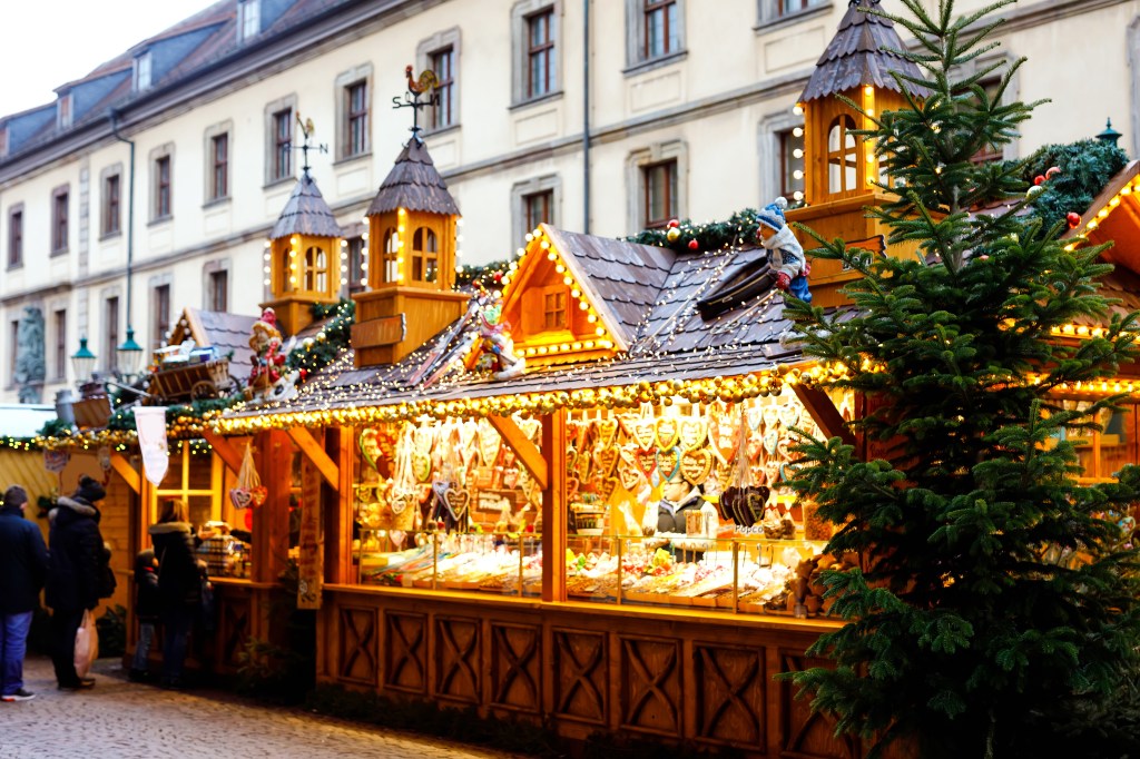 Traditional,Christmas,Market,In,The,Historic,Center,Of,Nuremberg,,Germany.