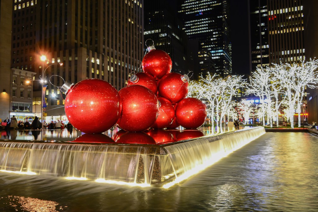 Christmas,Decorations,In,New,York,City