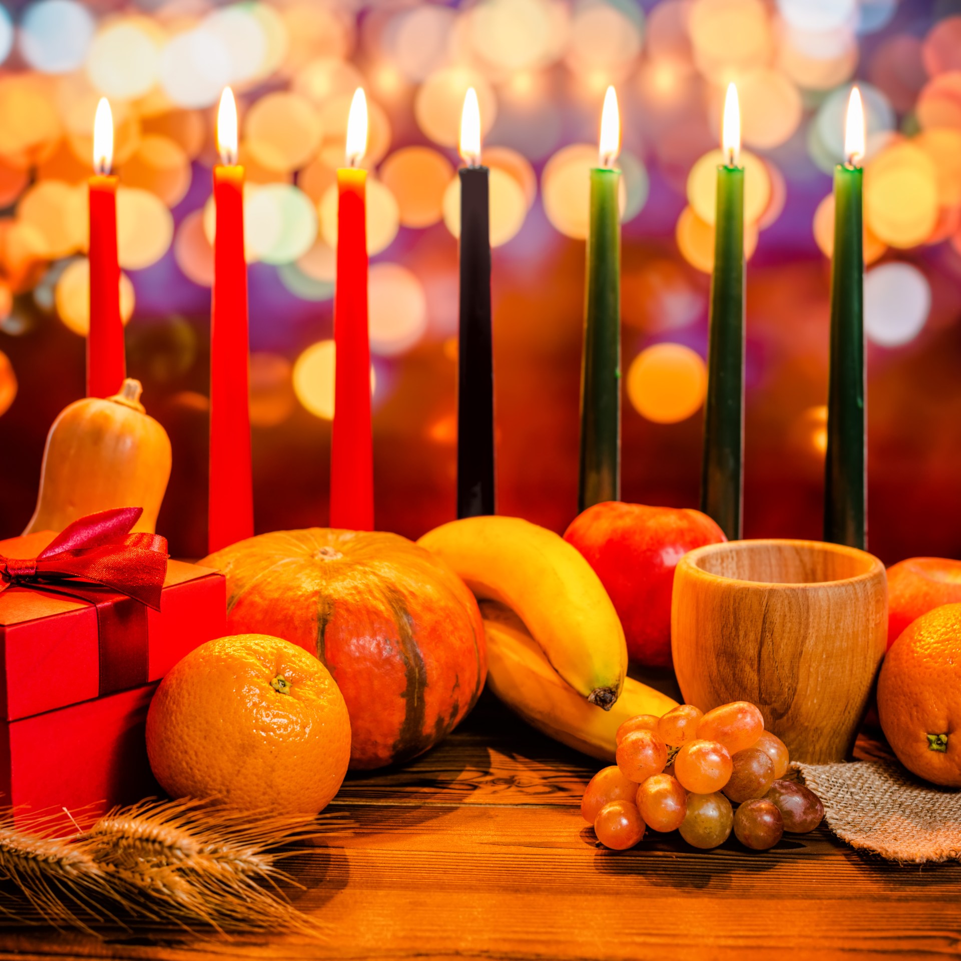 Kwanzaa,Holiday,Concept,With,Decorate,Seven,Candles,Red,,Black,And