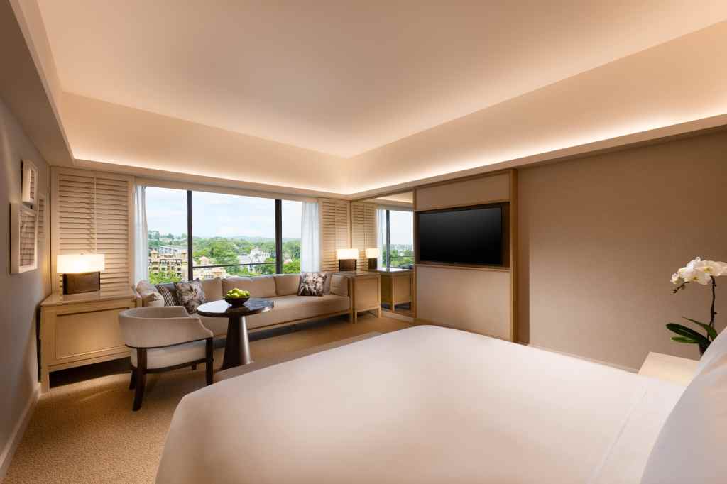 Conrad Singapore Orchard Bedroom View