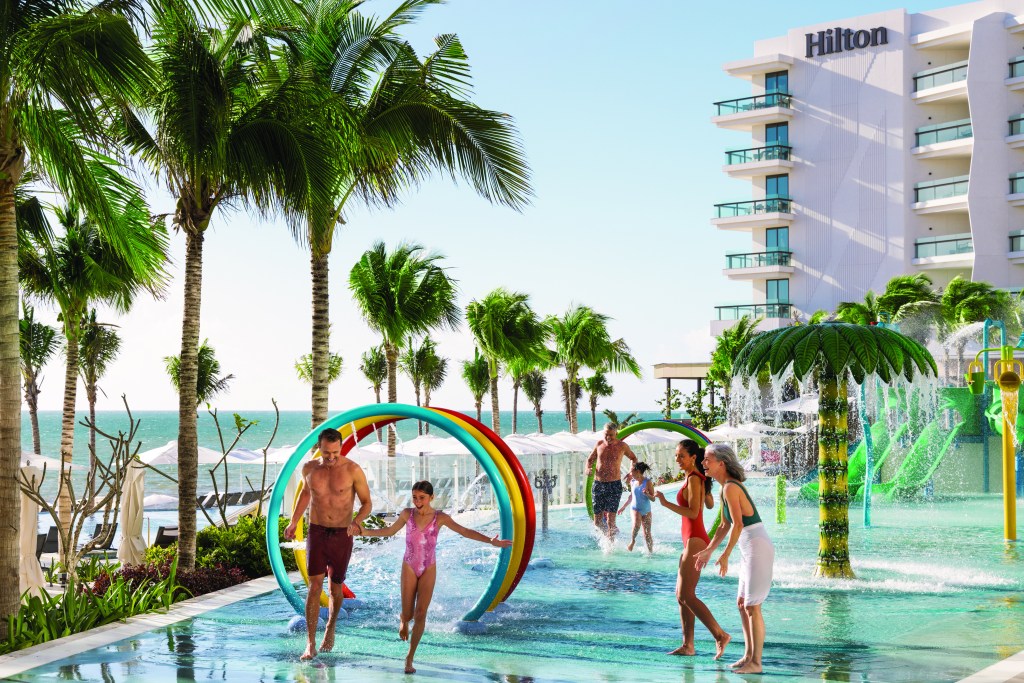 Hilton Cancun, an All-Inclusive Resort - Pool Waterpark