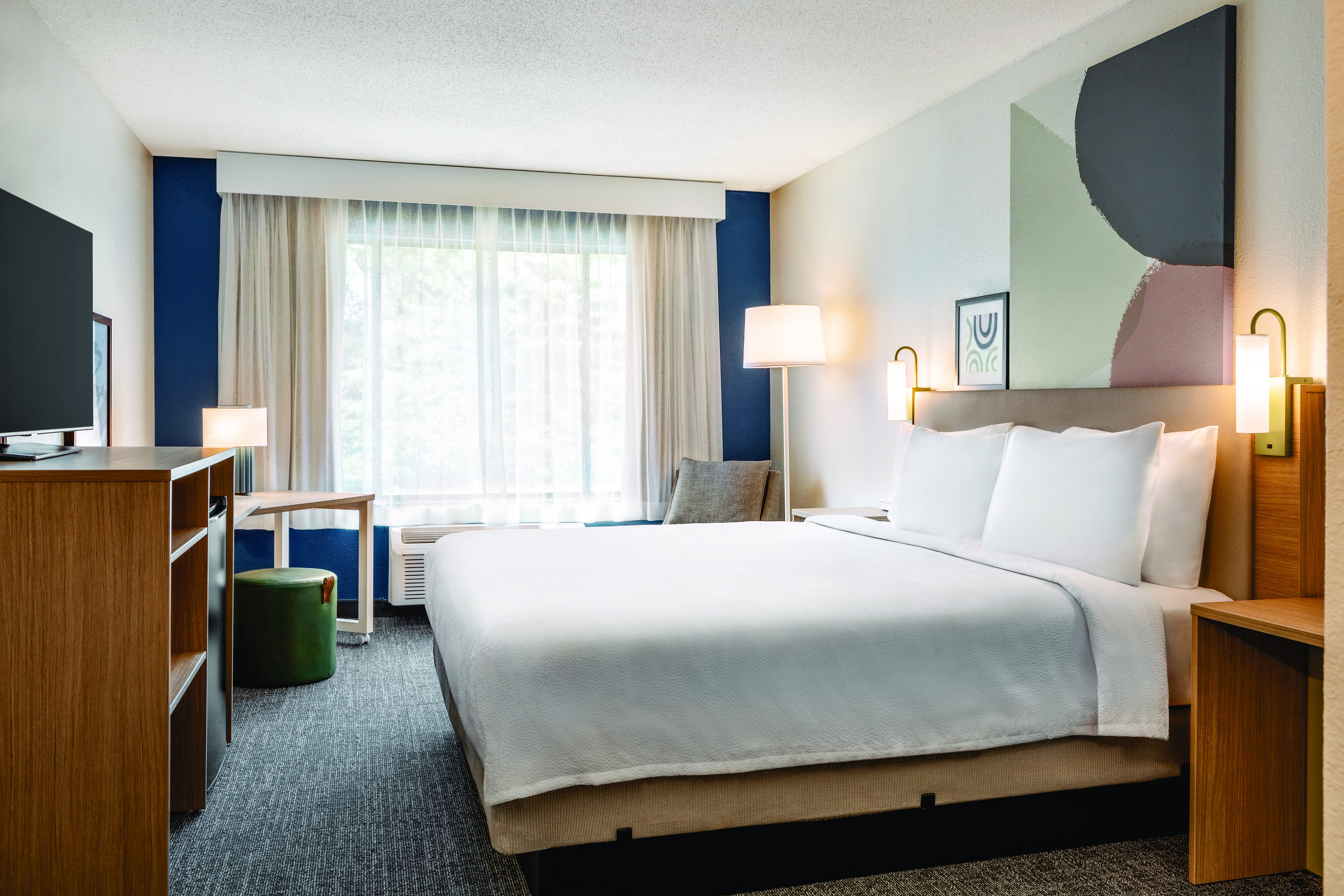 Spark by Hilton Mystic Groton - King Guest Room