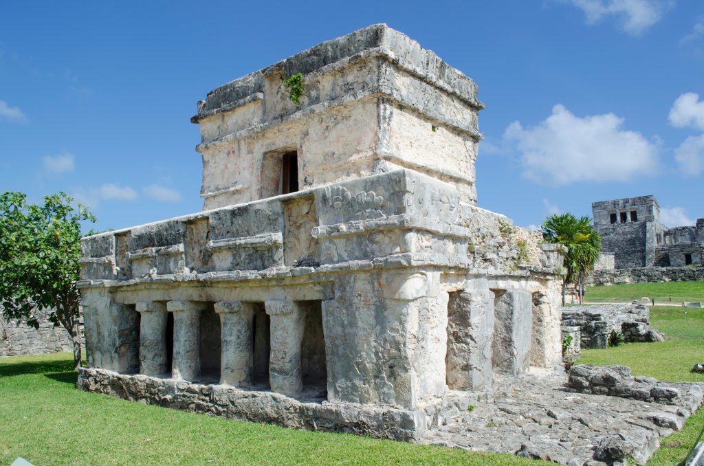 Archaeological zone of Tulum - Photo Credit: alelaufen/Shutterstock