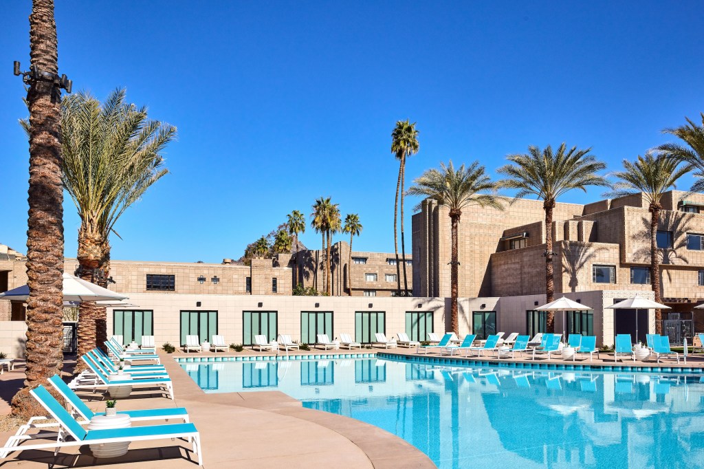 Arizona Biltmore Waldorf Astoria Resort - Pool