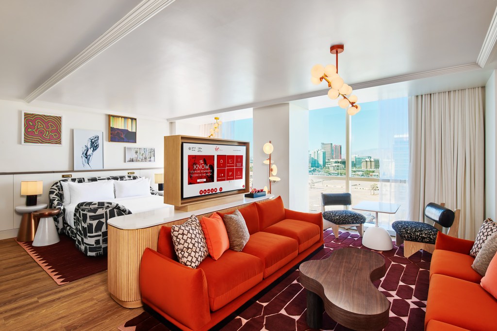 Virgin Hotels Las Vegas, Curio Collection by Hilton - Chamber Corner King